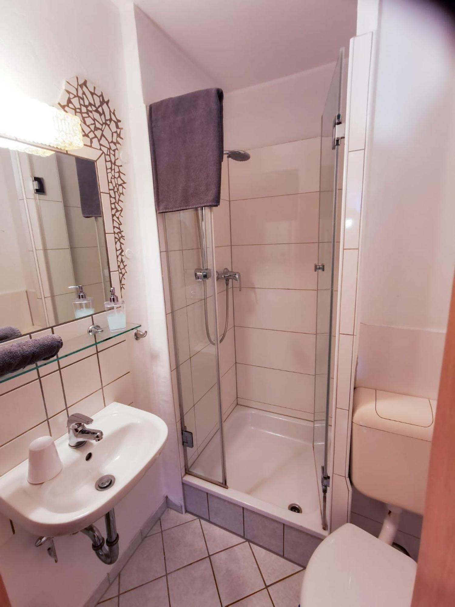 Alte Rathausschaenke - Hotel Garni Hannoversch Münden Esterno foto